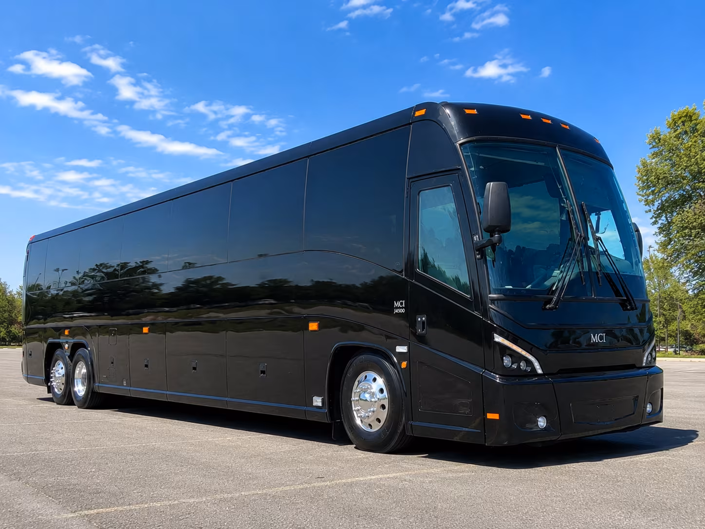 brewery tour buses through fort collins craft beer district