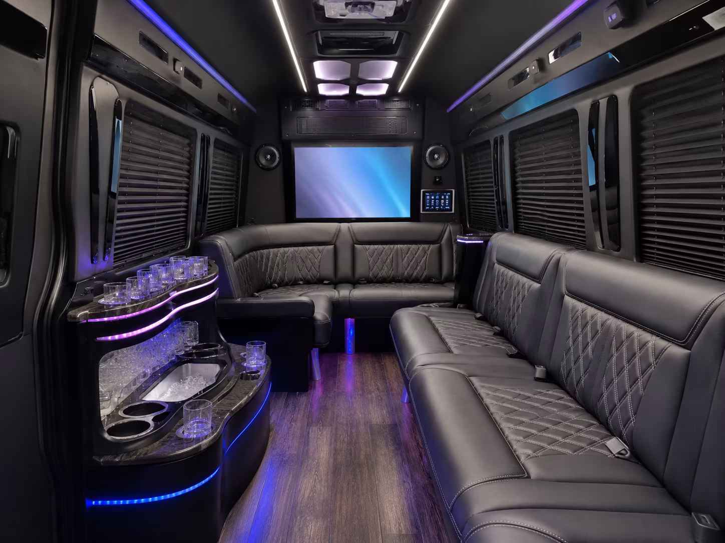 charter bus shuttles to denver international airport den from greeley